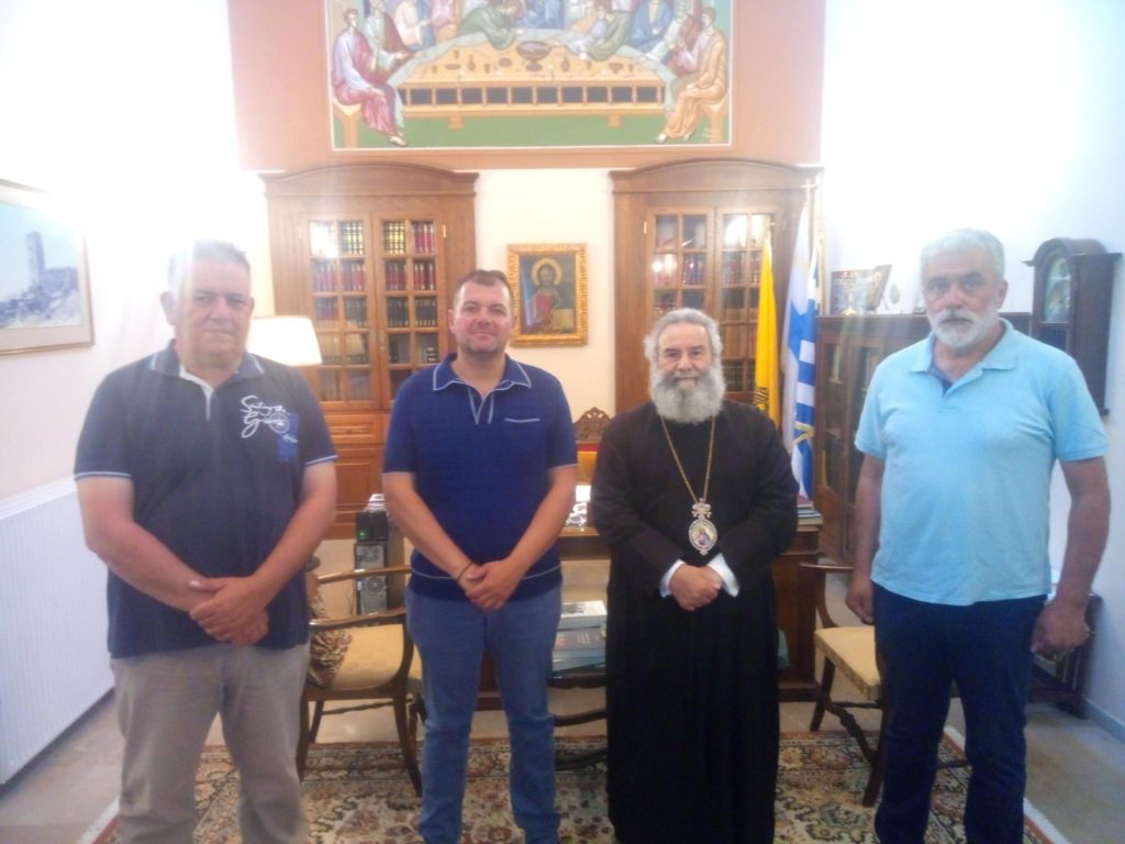 Οι Τρίτεκνοι Λακωνίας συναντήθηκαν με τον Μητροπολίτη Μάνης