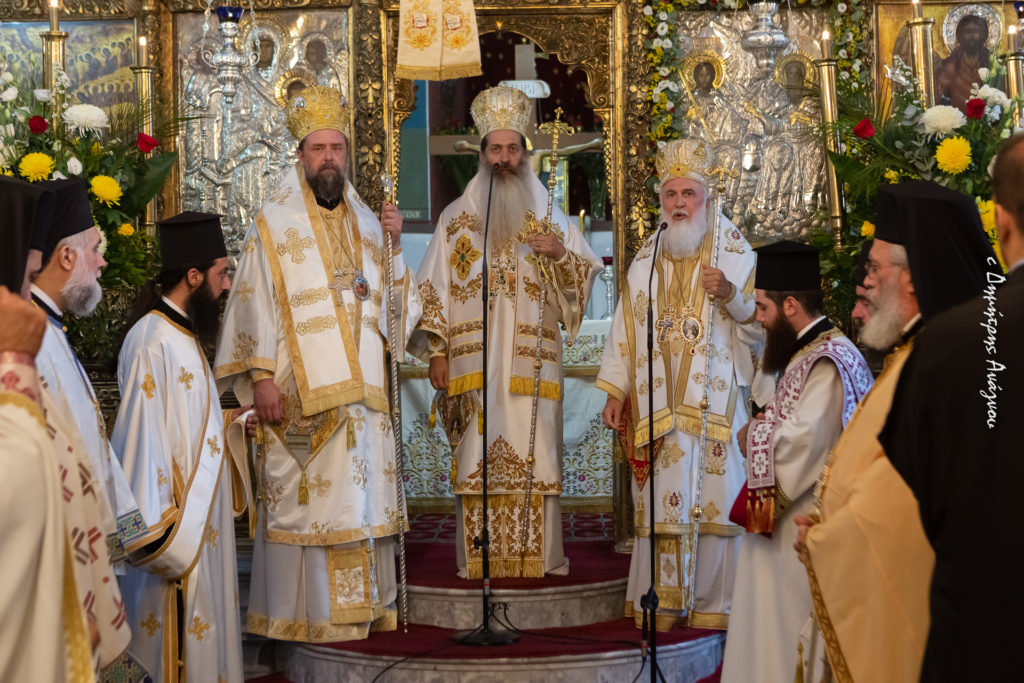 Πολυαρχιερατική Θεία Λειτουργία στον Ι.Μ.Ν. Αγίας Τριάδος Μύρινας