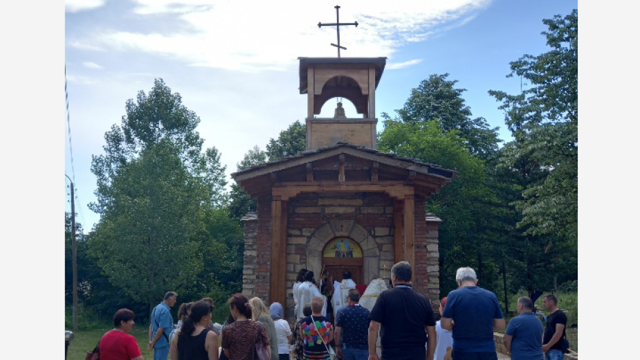 Откриха новоизградения параклис в село Полетковци, Видинска епархия