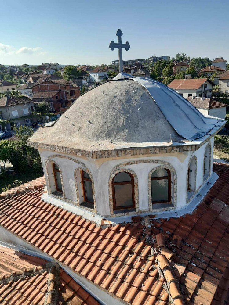 Най-големият храм на територията на община Струмяни има нужда от възстановяване след бурята в събота