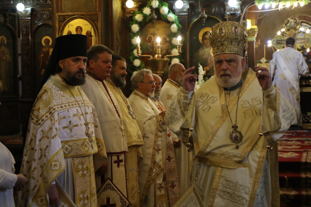 Настоятель подворья Московского Патриархата принял участие в престольном празднике представительства Румынской Церкви в Софии