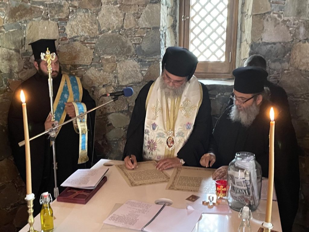 Kατάθεση θεμέλιου λίθου από τον Μητροπολίτη Ταμασού