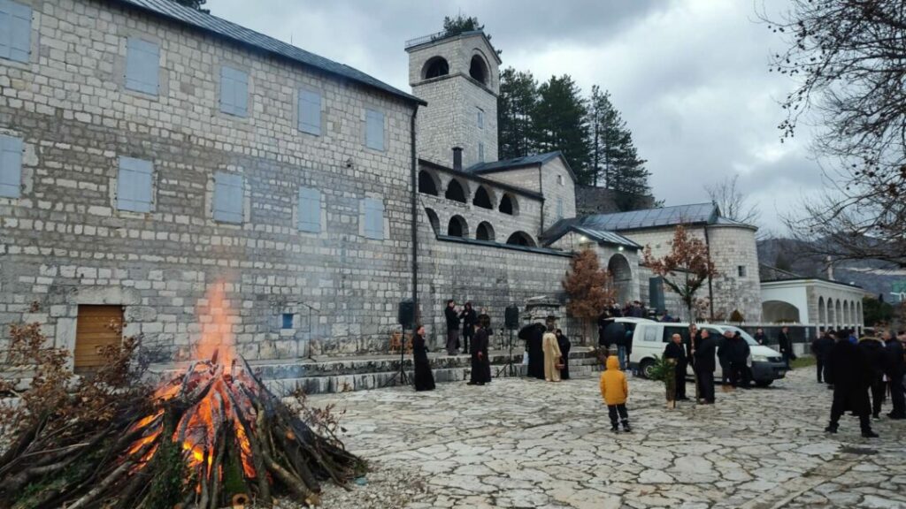Μαυροβουνίου: Αντιδράσεις για τις δηλώσεις του υπουργού Άμυνας κατά της Εκκλησίας