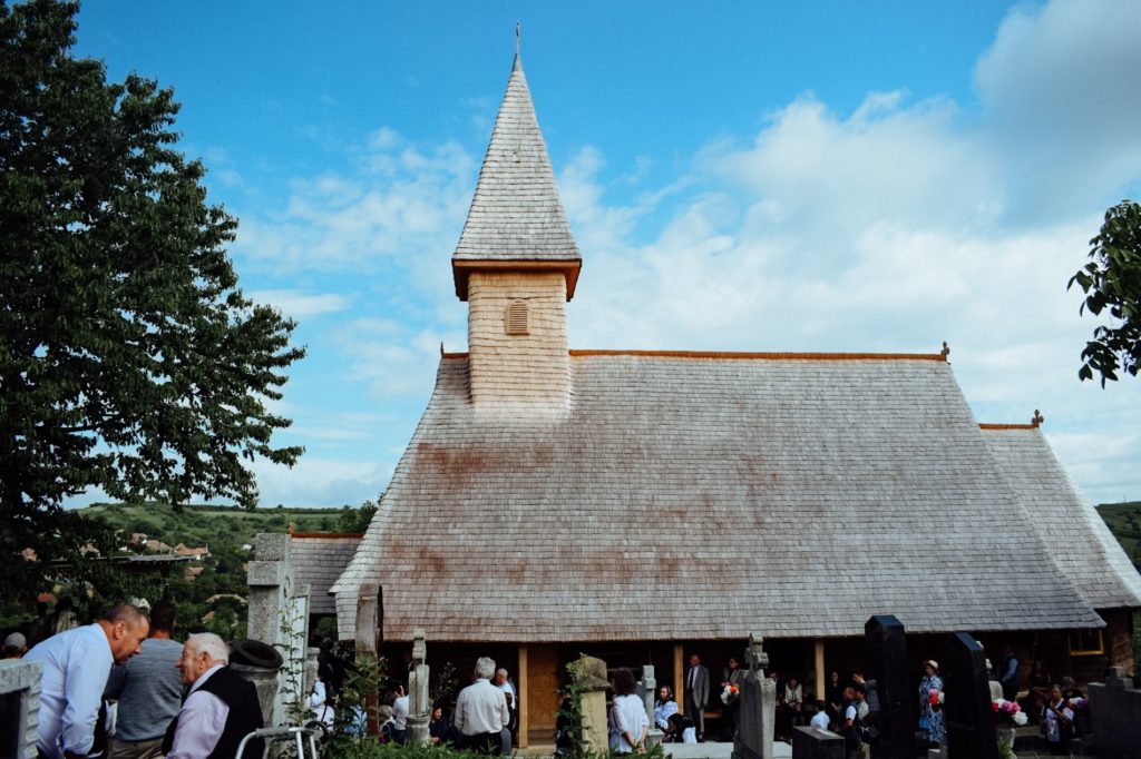 PS Benedict Bistrițeanul a resfințit biserica monument istoric din Cojocna, județul Cluj