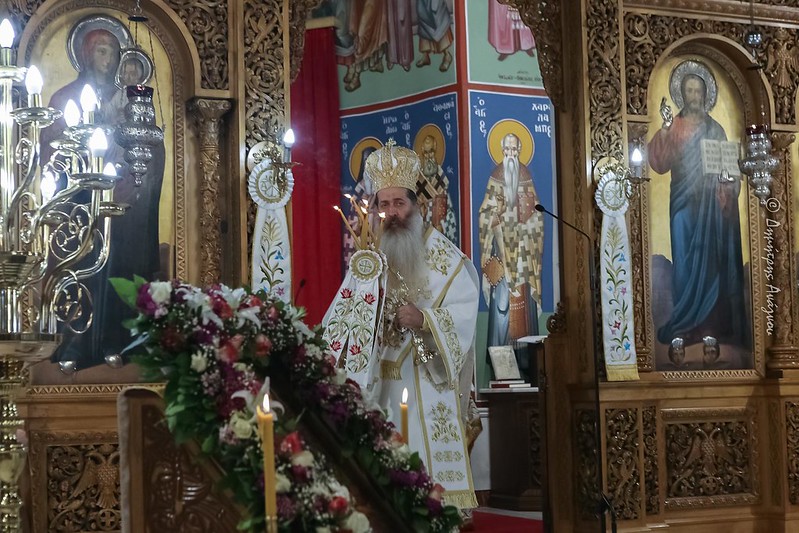 Φθιώτιδος Συμεών: «Όποιος λαχταρά το Άγιο Πνεύμα, γονατίζει το φρόνημά του»