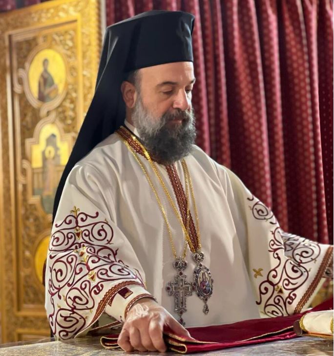 Ο Μητροπολίτης Θήρας στην παλιά του ενορία