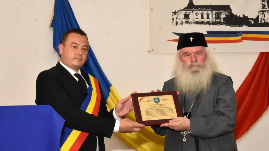 Mitropolitul Ioan a devenit cetățean de onoare al Municipiului Beiuș