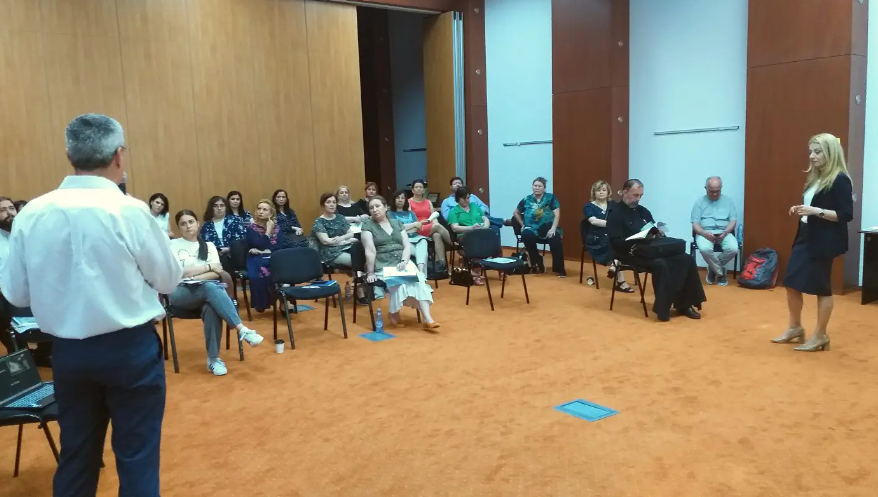 București: Federația Filantropia a organizat un curs de prevenire a traficului de persoane