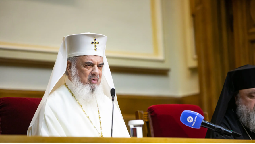 Patriarhul Daniel: Rugăciunea creștinului, chiar făcută în singurătate, este solidară, nu solitară