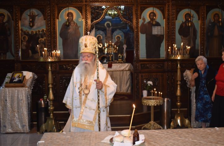 Църквата „Възнесение Господне“ в Ботевград отбеляза своя храмов празник с Архиерейска св. Литургия