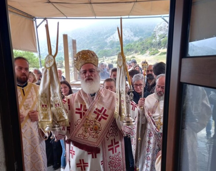 Η εορτή του Αγίου Πνεύματος στον Ομαλό Επαρχίας Βιάννου