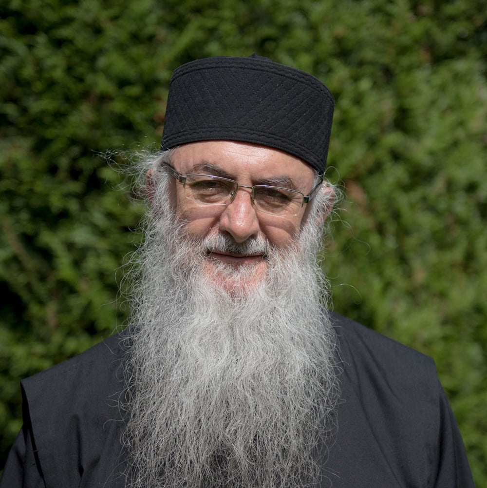 Ψηφιακό Αρχονταρίκι με τον Γέροντα Ζαχαρία σε μια σύμπραξη Αγγλίας-Γεωργίας