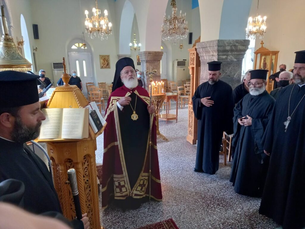 Τεσσαρακονθήμερο μνημόσυνο του Μητροπολίτου Σασίμων κυρού Γενναδίου στη Μητρόπολη Αρκαλοχωρίου