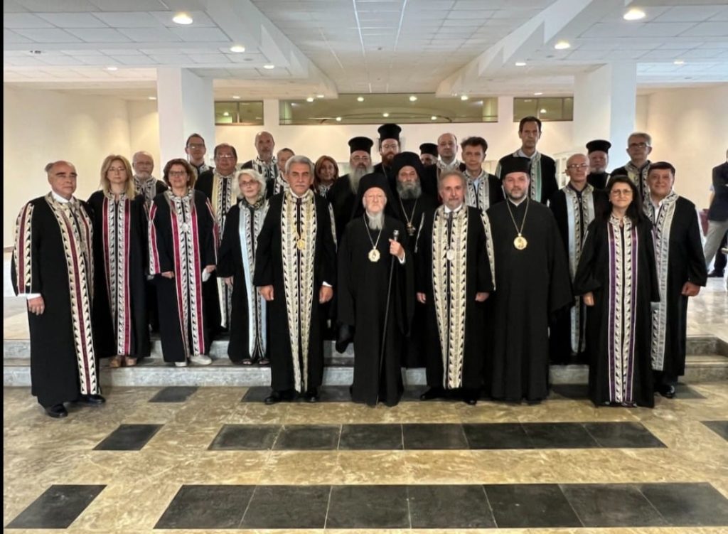 البطريرك برثلماوس استاذاً فخرياً في جامعة يوانينا