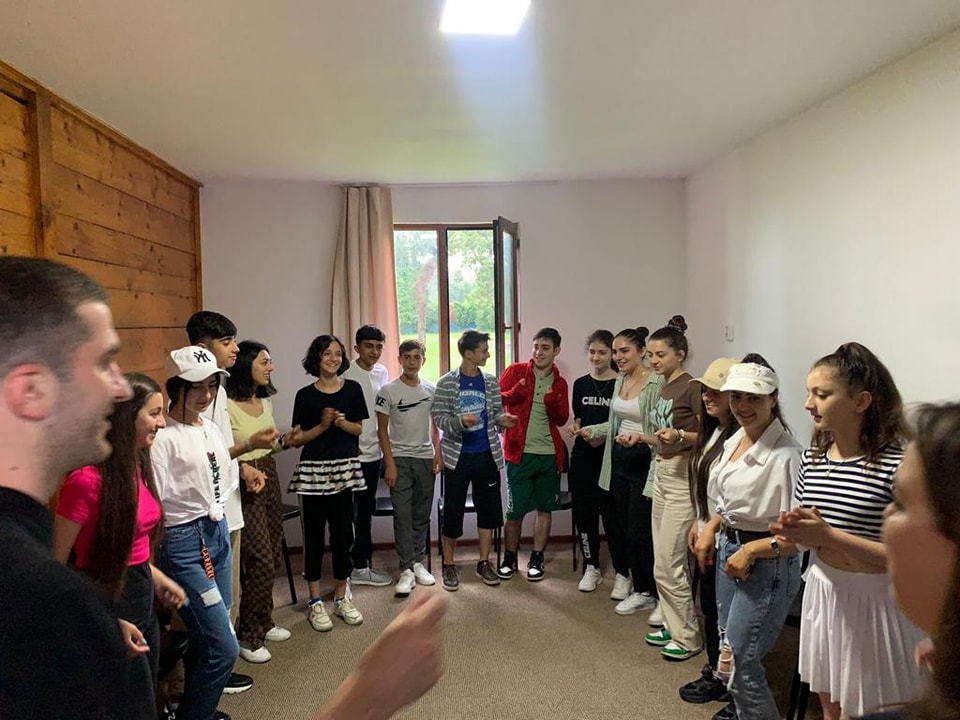 პროექტი – „ახალგაზრდები მშვიდობისთვის სამხრეთ კავკასიაში“