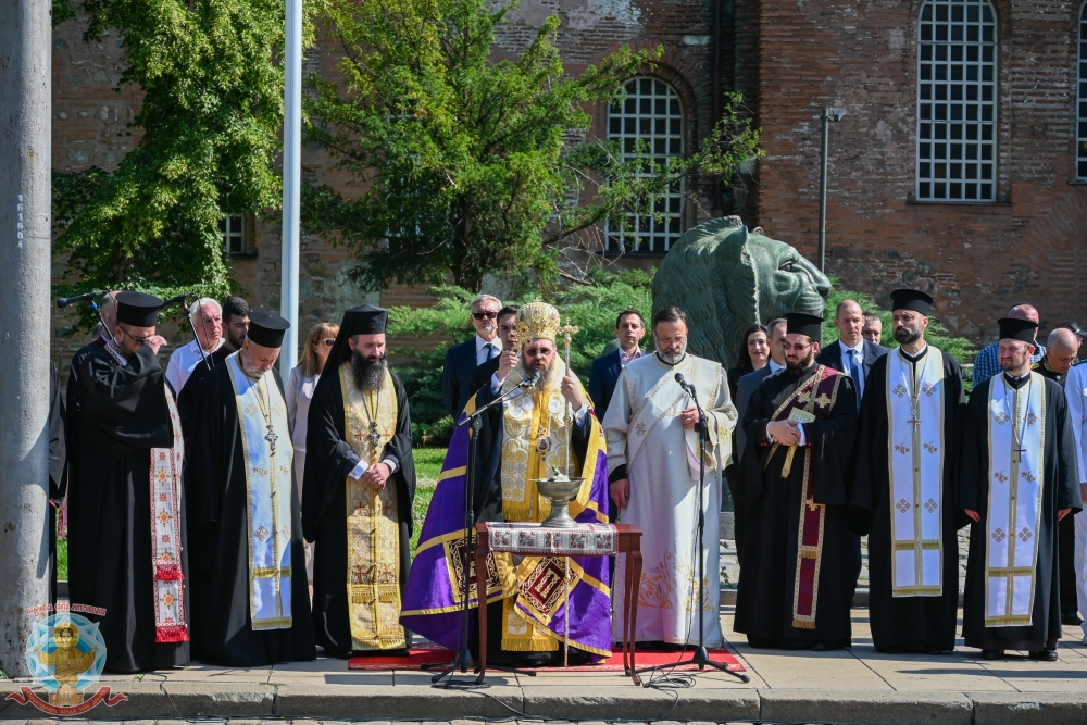 С водосвет беше отбелязан професионалният празник на Министерството на вътрешните работи