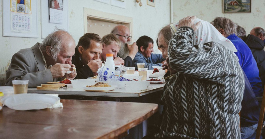 При содействии Церкви вышел в свет справочник в помощь бездомным людям