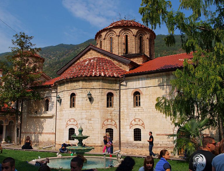 Министерство на културата даде на Бачковския манастир близо 72 000 лева за ремонти