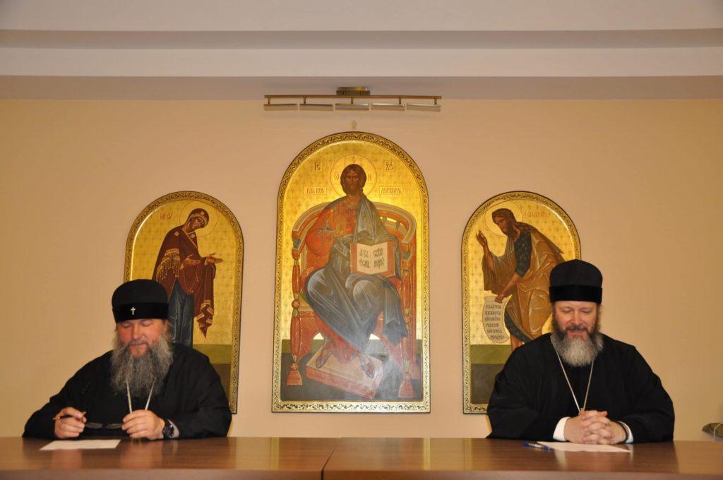 Подписано соглашение о сотрудничестве между Синодальным отделом религиозного образования и катехизации и Синодальным миссионерским отделом