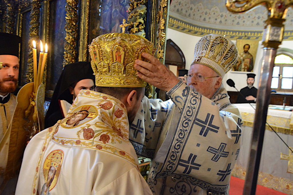 Bishop of Xanthoupolis Paisios officiates at service of Mega Minima at Patriarchal Cathedral of St. George