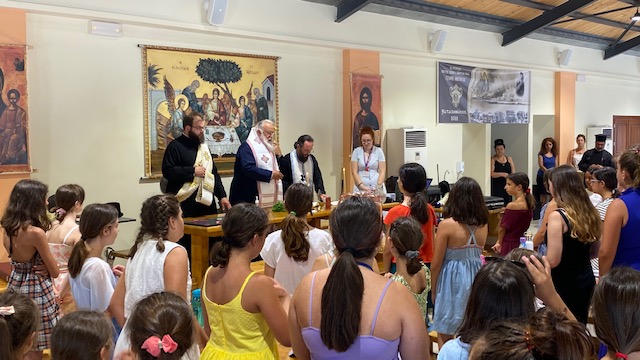Ο Μητροπολίτης Κερκύρας τέλεσε τον Αγιασμό στη Β΄ Κατασκηνωτική περίοδο στην Κέρκυρα