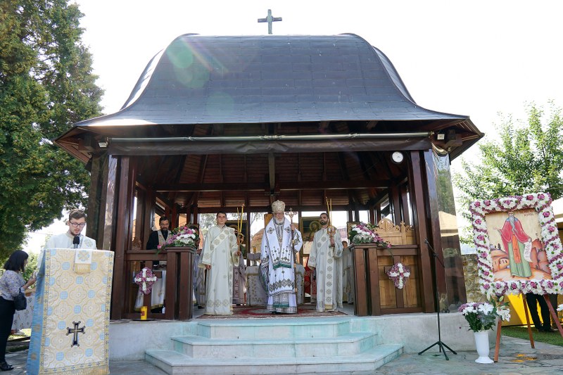 Sf. Ioanichie cel Nou de la Muscel a fost cinstit la Mănăstirea Negru Vodă, unde se află moaştele sale