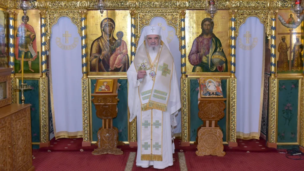 Patriarhul Daniel: Mântuitorul Hristos arată că grijile prea multe îl paralizează sufleteşte pe om