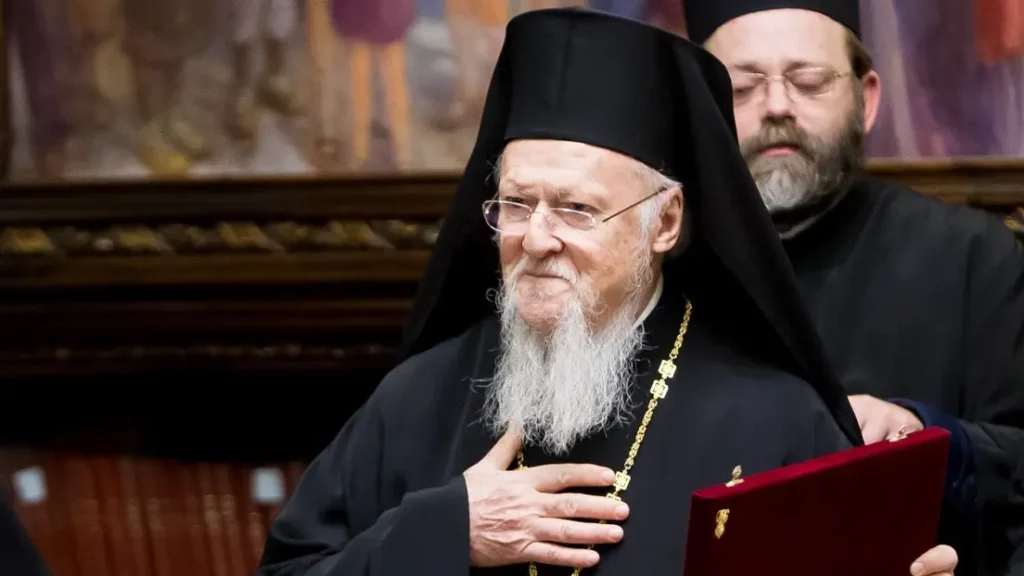 Patriarhul Ecumenic Bartolomeu va participa la hramul parohiei românești din Istanbul