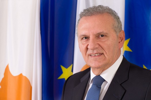 Κύπρος: Ο Επίτροπος Προεδρίας στα αποκαλυπτήρια της προτομής Λοΐζου Αδαμίδη στο Νικητάρι