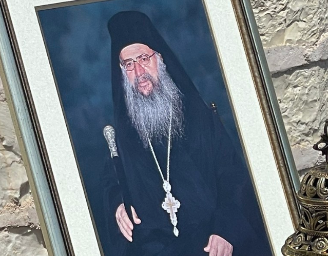 Τρισάγιο για τον μακαριστό Καθηγούμενο της Ιεράς Μονής Δουσίκου π. Ιγνάτιο