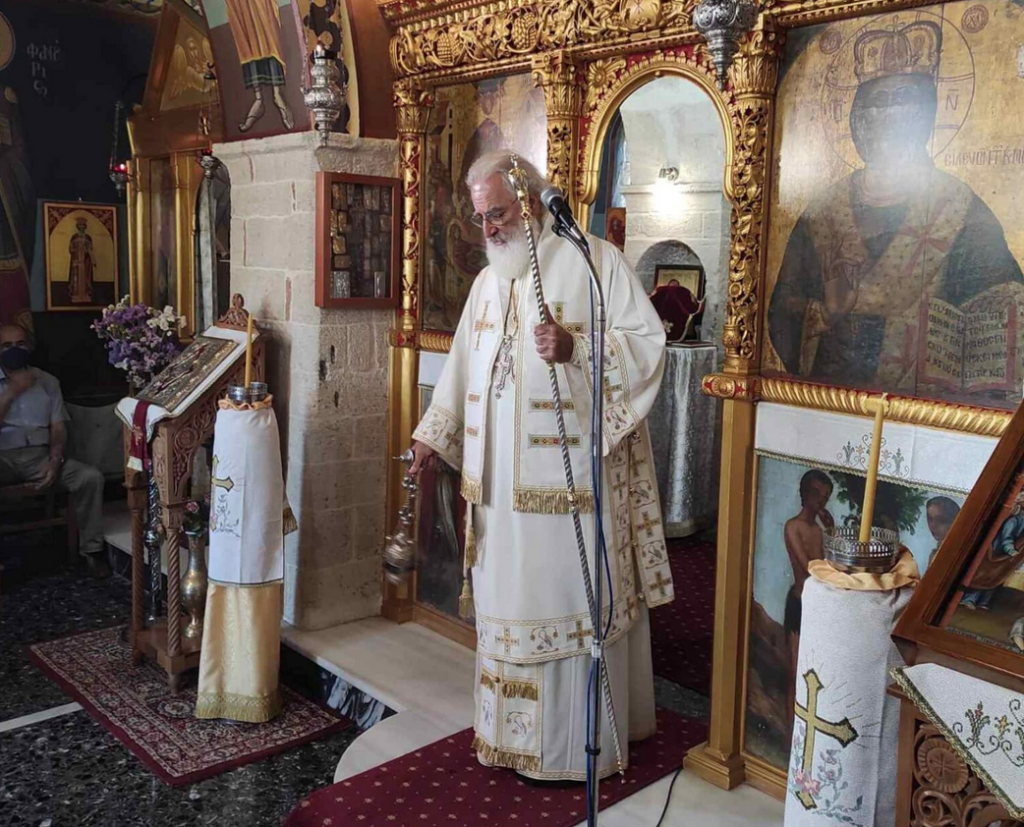 Αρχιερατική Θεία Λειτουργία στην ενορία Πολυθέας Πεδιάδος