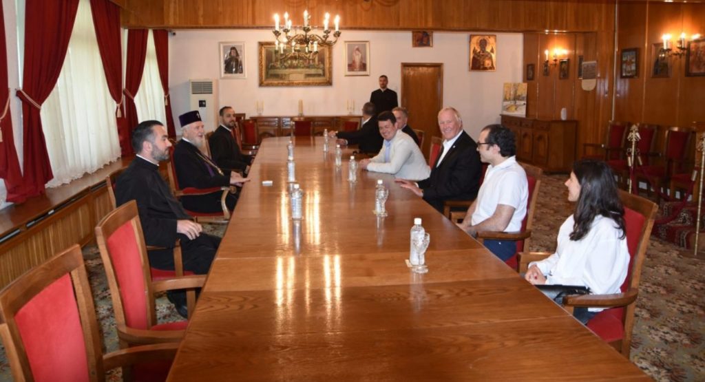 Mitropolitul Nifon s-a întâlnit cu responsabilii pentru dezvoltarea reactoarelor modulare mici în România