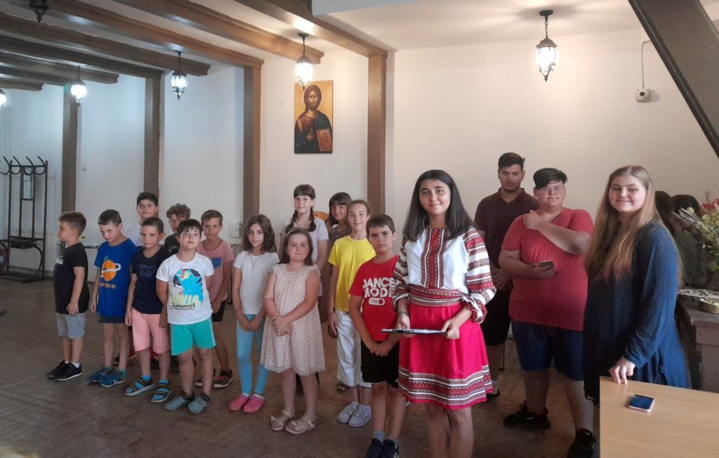 Copii de la Centrul Sf. Sofia au mers în tabără la Centrul medieval al fostei mănăstiri Apostolache