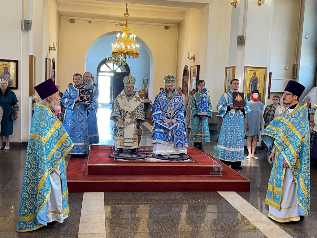 Председатель Синодального миссионерского отдела принял участие в VI Миссионерском съезде православной молодежи Сибири