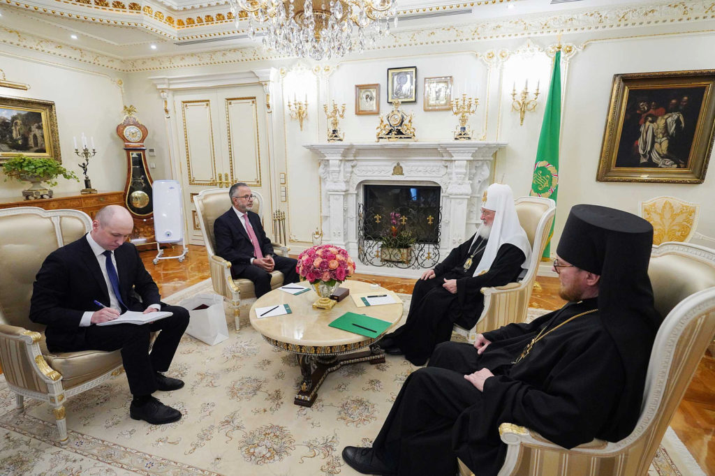 Святейший Патриарх Кирилл встретился с послом Иордании в России