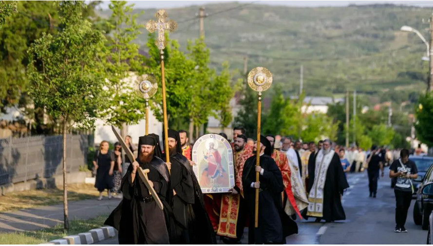 Martirii I-au dat viața lor lui Hristos din dragoste desăvârșită față de el: Sărbătoarea Sf. Chiriachi la Huși