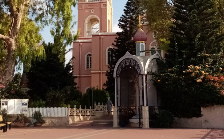 ПРЕСТОЛЬНЫЙ ПРАЗДНИК НА ПОДВОРЬЕ МИССИИ В ЯФФЕ