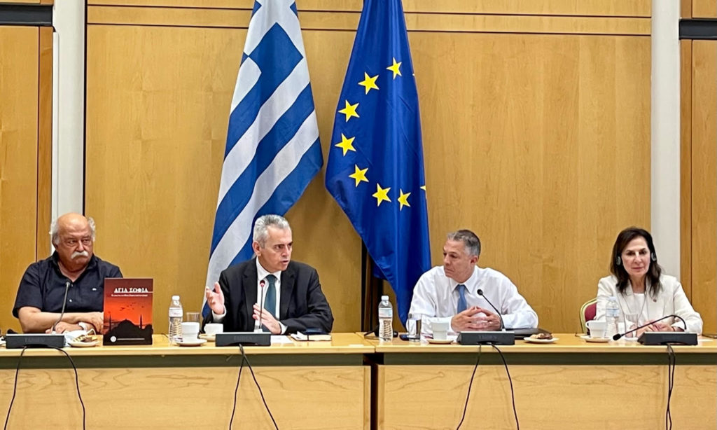 Χαρακόπουλος με ομογενείς γερουσιαστές και βουλευτές: Δύναμη για τα εθνικά μας δίκαια η ελληνική διασπορά