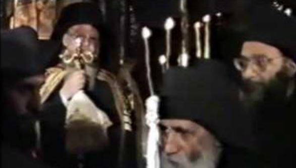 Ο ασπασμός του Οικουμενικού Πατριάρχη με τον Άγιο Παΐσιο (ΒΙΝΤΕΟ)