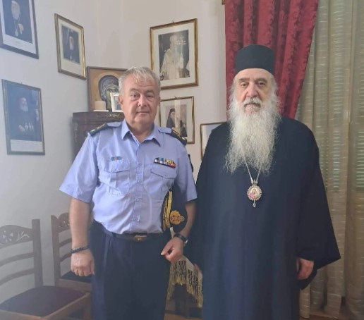 Εθιμοτυπική επίσκεψη Αρχιπύραρχου στον Μητροπολίτη Σάμου