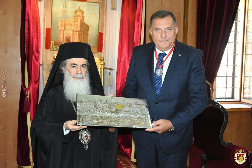 Στον Πατριάρχη Ιεροσολύμων ο Μίλοραντ Ντόντικ