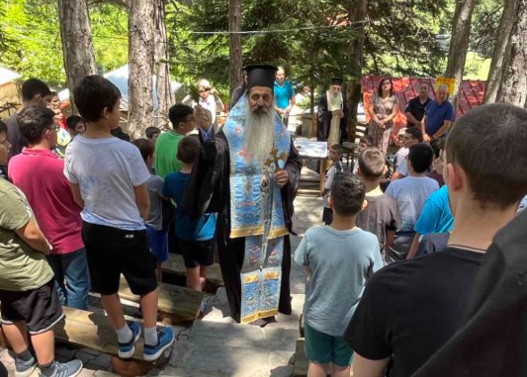 Στις Κατασκηνώσεις των Χριστιανικών Μαθητικών Ομάδων ο Φθιώτιδος Συμεών