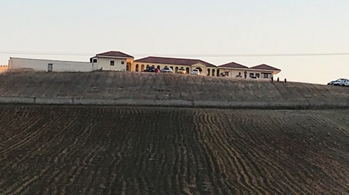 Αγρυπνία στο Χαρίσειο Ίδρυμα