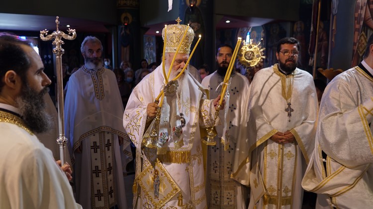 Ο Αρχιεπίσκοπος στον Ιερό Ναό Μεταμορφώσεως του Σωτήρος Βριλησσίων