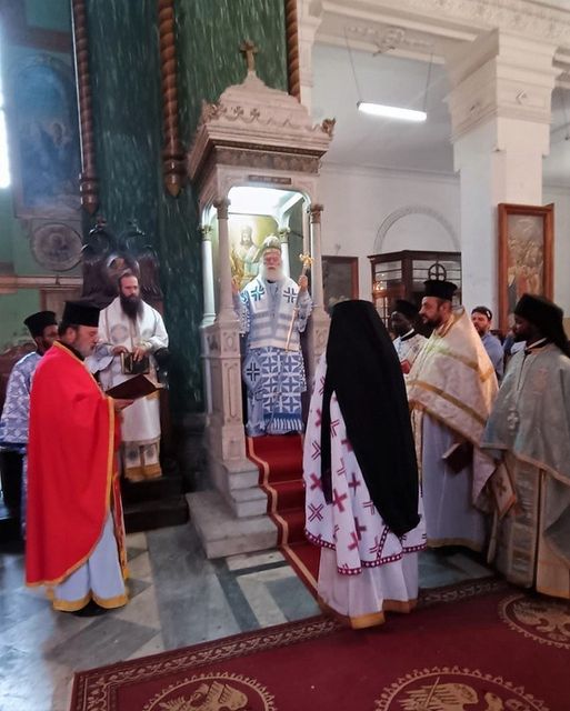 رفع كاهن إلى رتبة الأرشمندريت أو متقدم في الكهنة