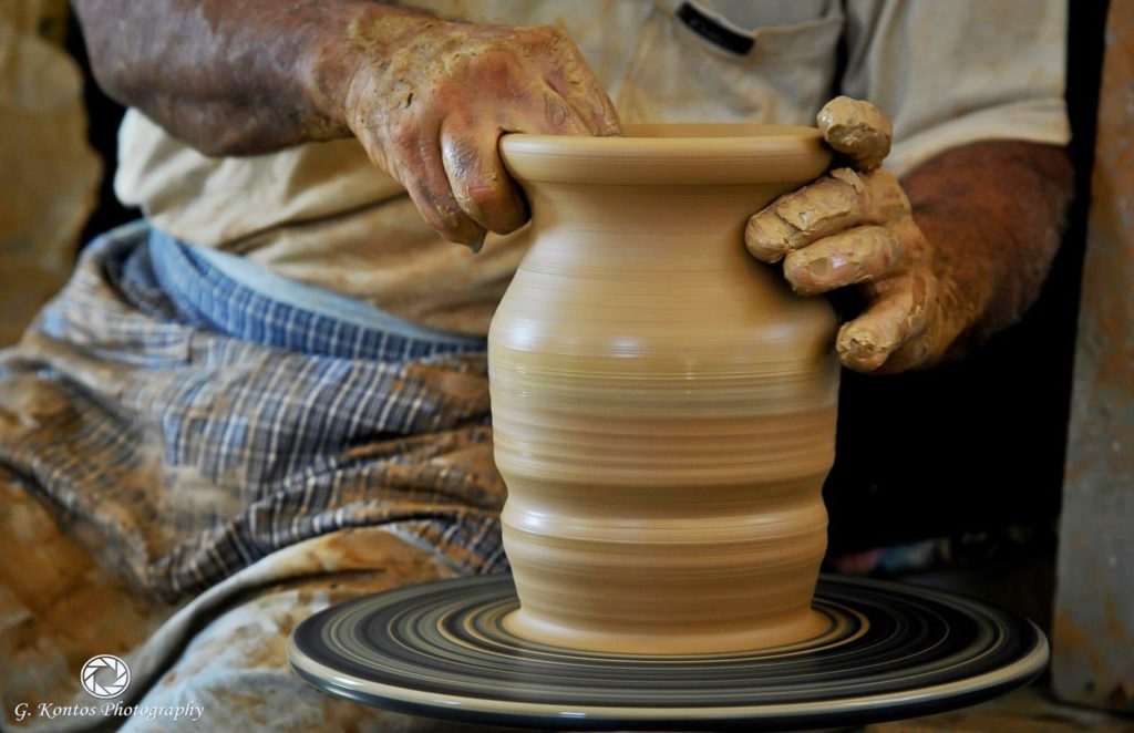 Σίφνος: Σχολή αγγειοπλαστικής από το ΥΠΠΟΑ με στόχο την αναβίωση της ελληνικής χειροτεχνίας