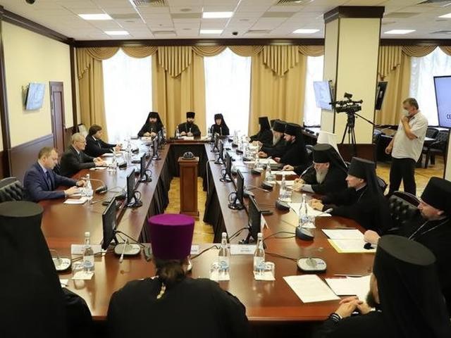 В Пятигорске состоялась встреча полномочного представителя Президента РФ в СКФО с архиереями северокавказских епархий