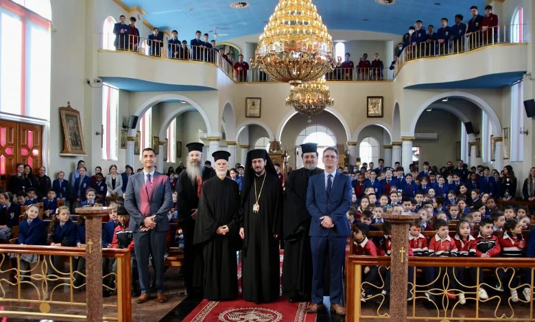 Adelaide: Paraklesis Service at St. George College, Therbarton