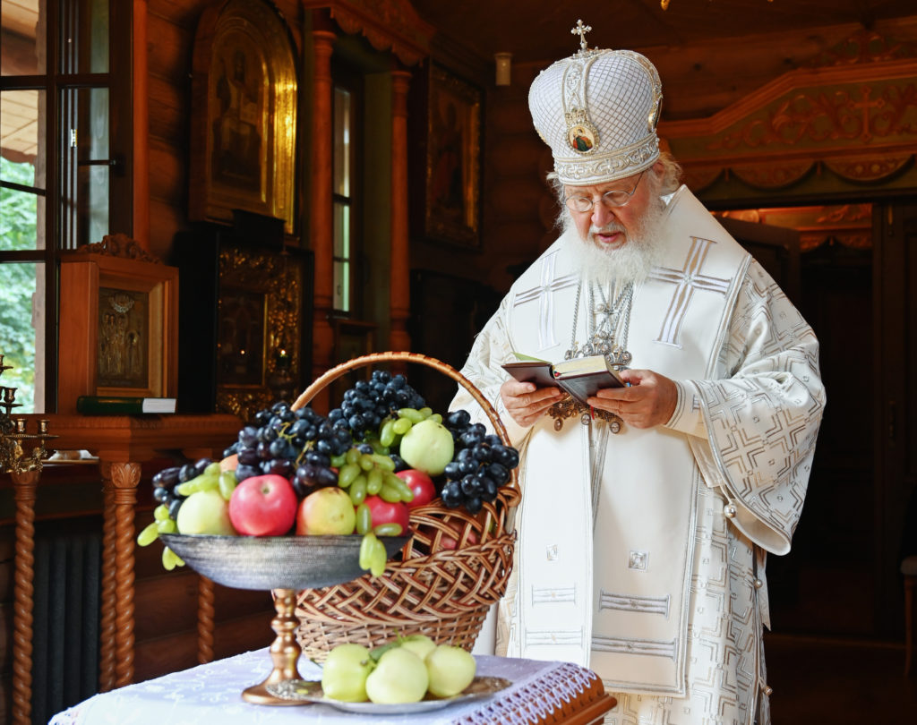 Ο Πατριάρχης Μόσχας στη σκήτη Αγίου Αλεξάνδρου Νιέφσκι για τη Μεταμόρφωση του Σωτήρος
