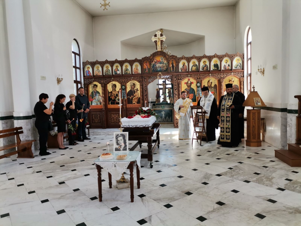 Отслужено бе опелото и погребението на Мария Зъбова, празничен звънар при Патриаршеската катедрала